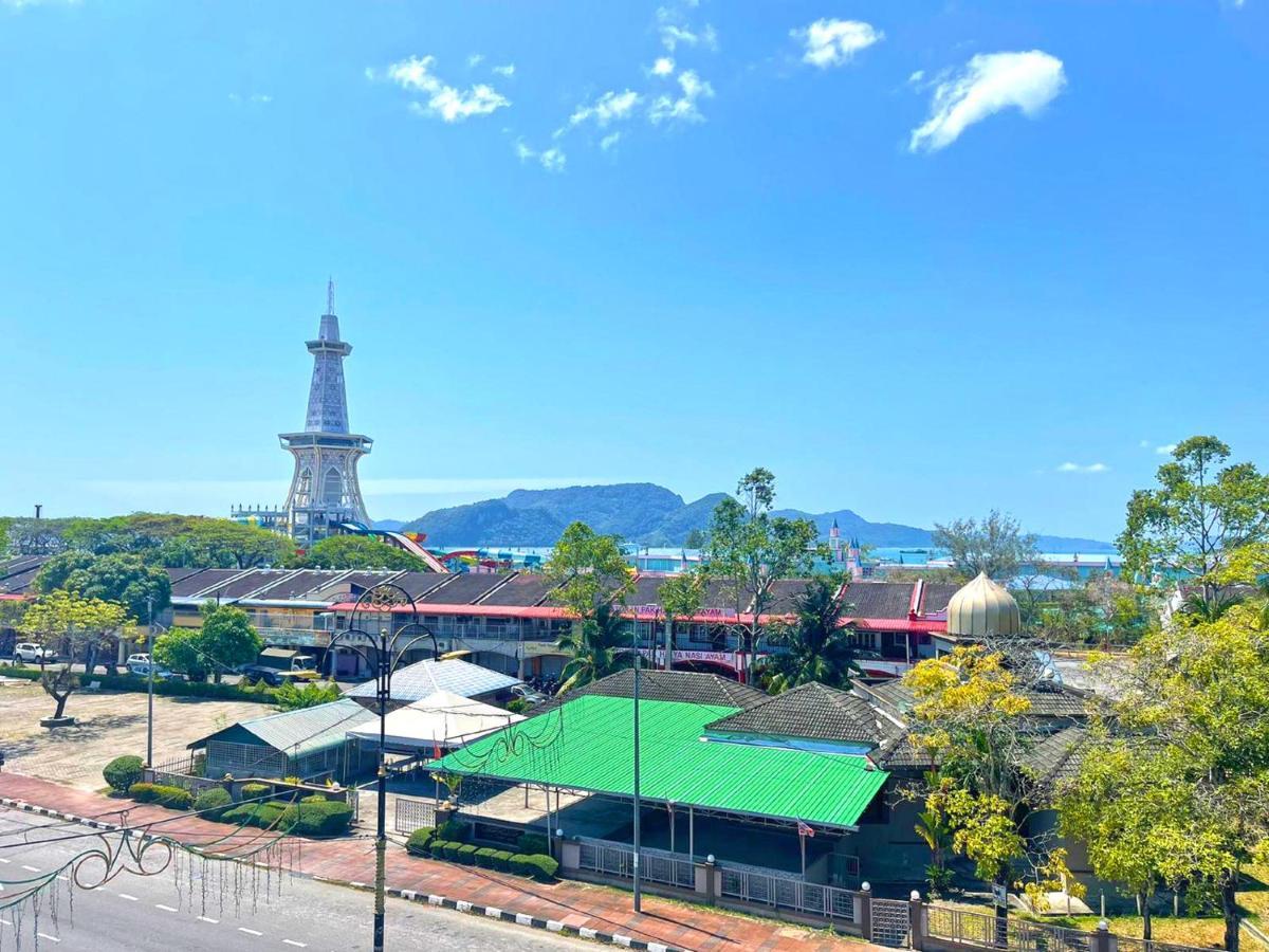 Отель Citin Langkawi By Compass Hospitality Куах Экстерьер фото